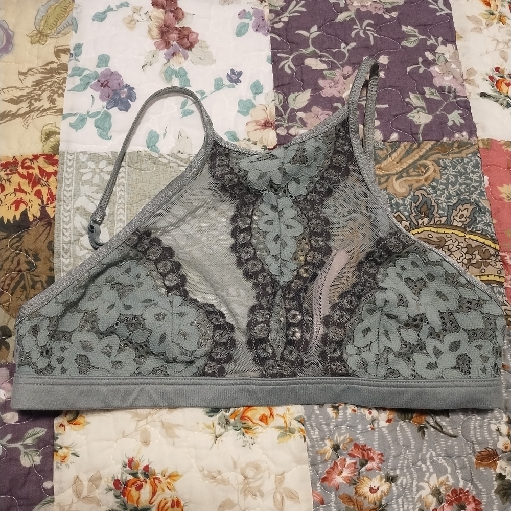 Victoria's Secret Sheer Lace Bralette in Sage And Black